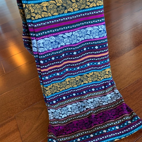 Flare Leggings (Extremely Soft), Size Small - Picture 13 of 13